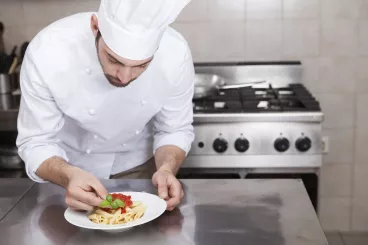 Chef à domicile, cuisine collaborative et social dining : c’est la tendance !