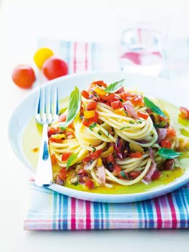 Spaghettis aux tomates multicolores