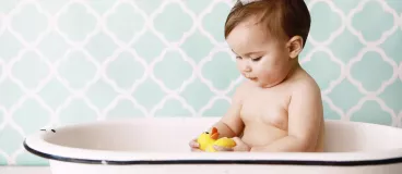 Le bain de bébé